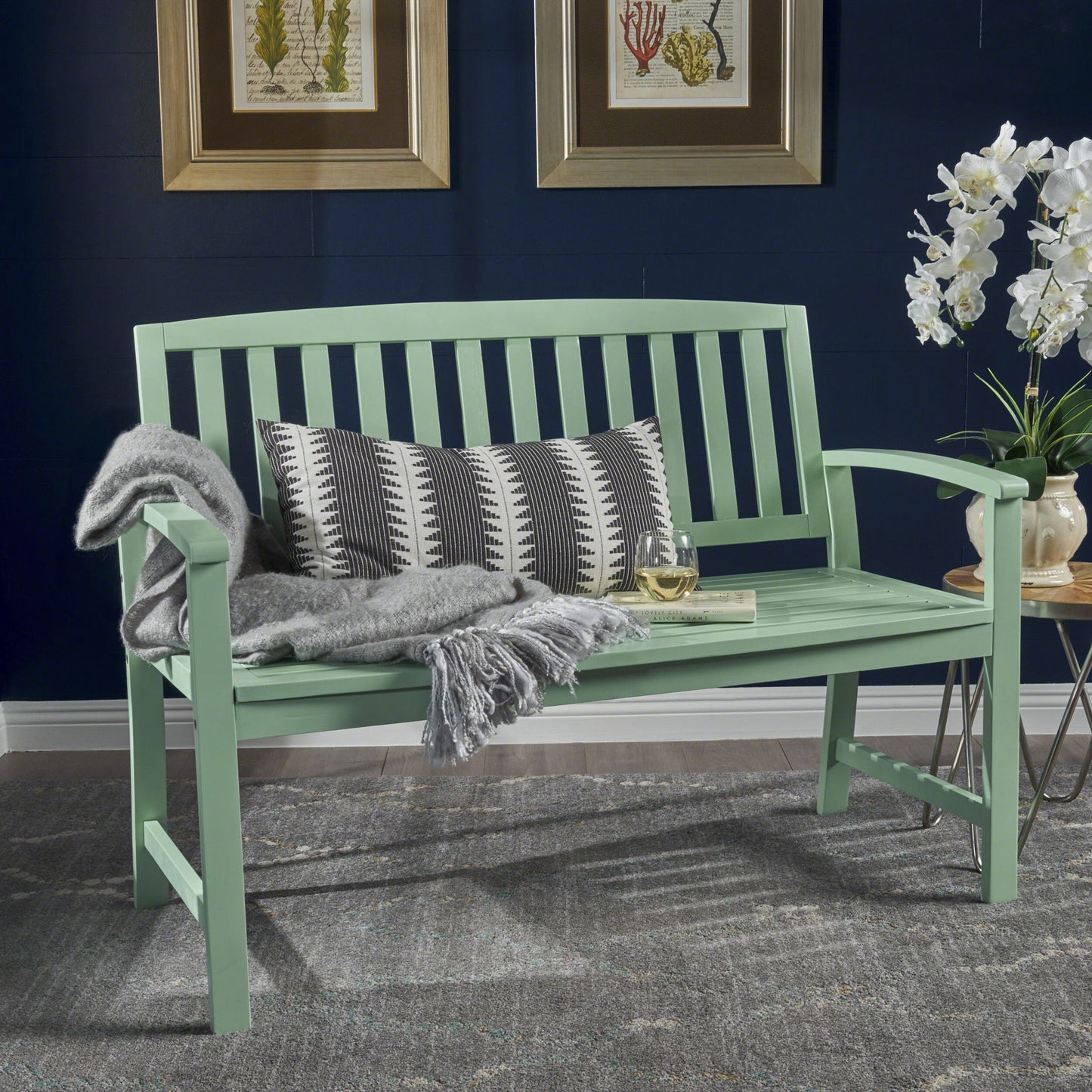 Farmhouse Style Loja Bench Indoor / Outdoor