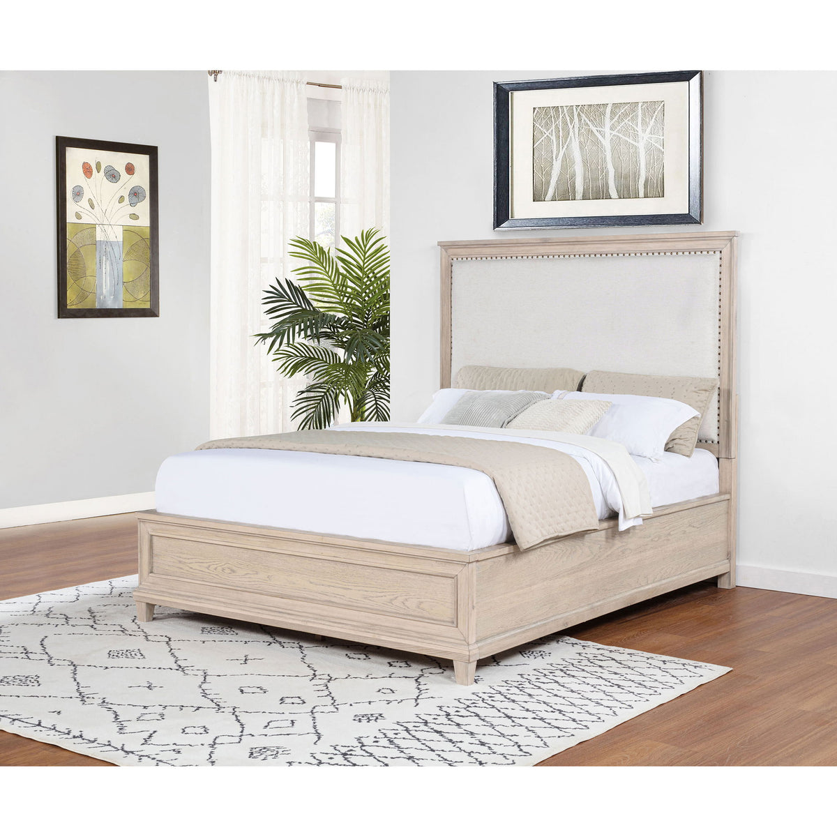 Wedner - Queen Panel Bed - Oak