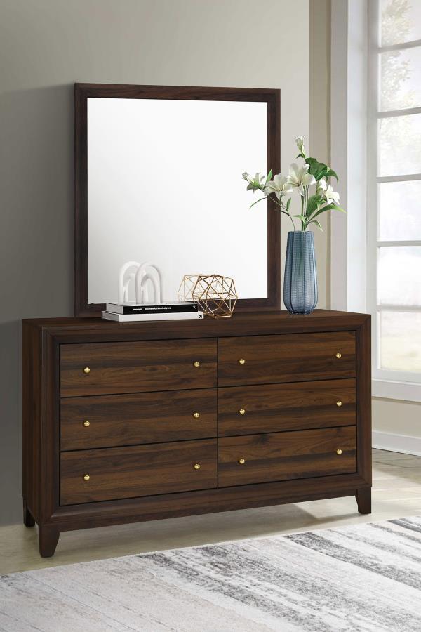 Welsley - 6-Drawer Dresser