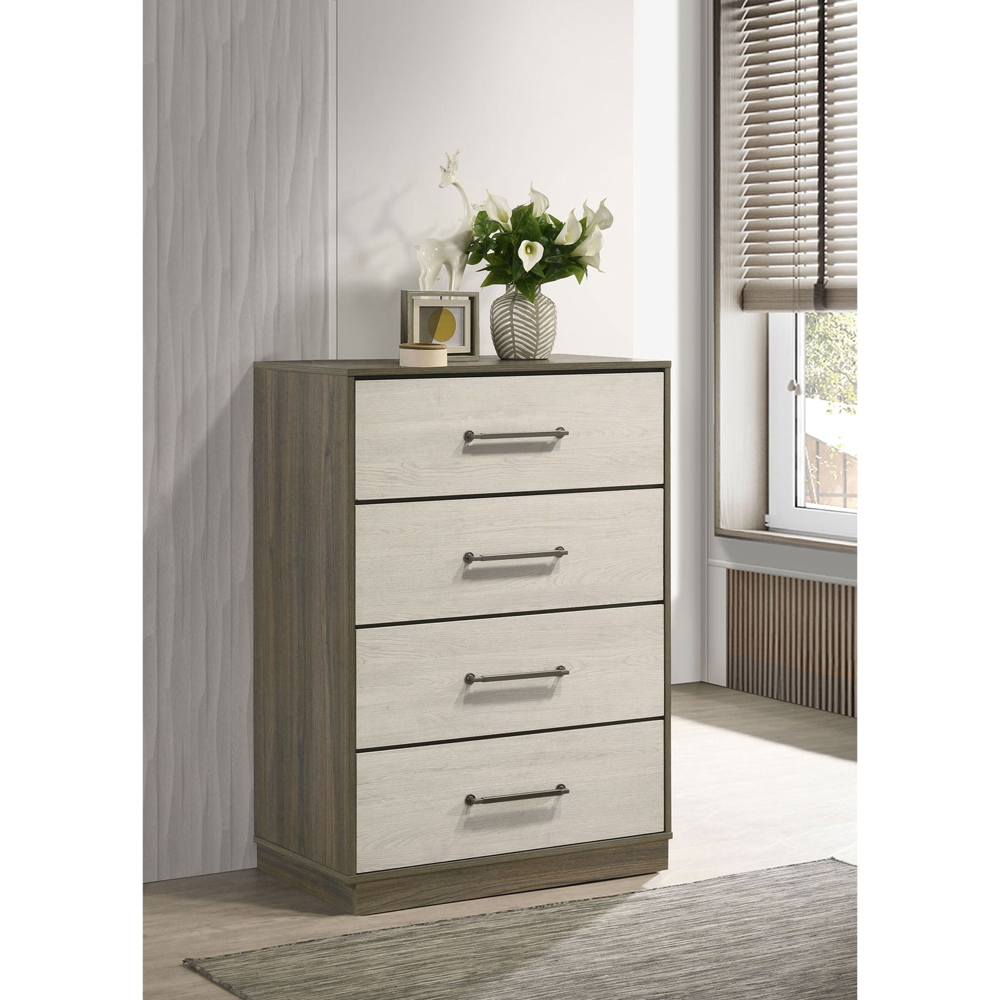 Edmondson - 4 Drawer Chest - Natural / Gray