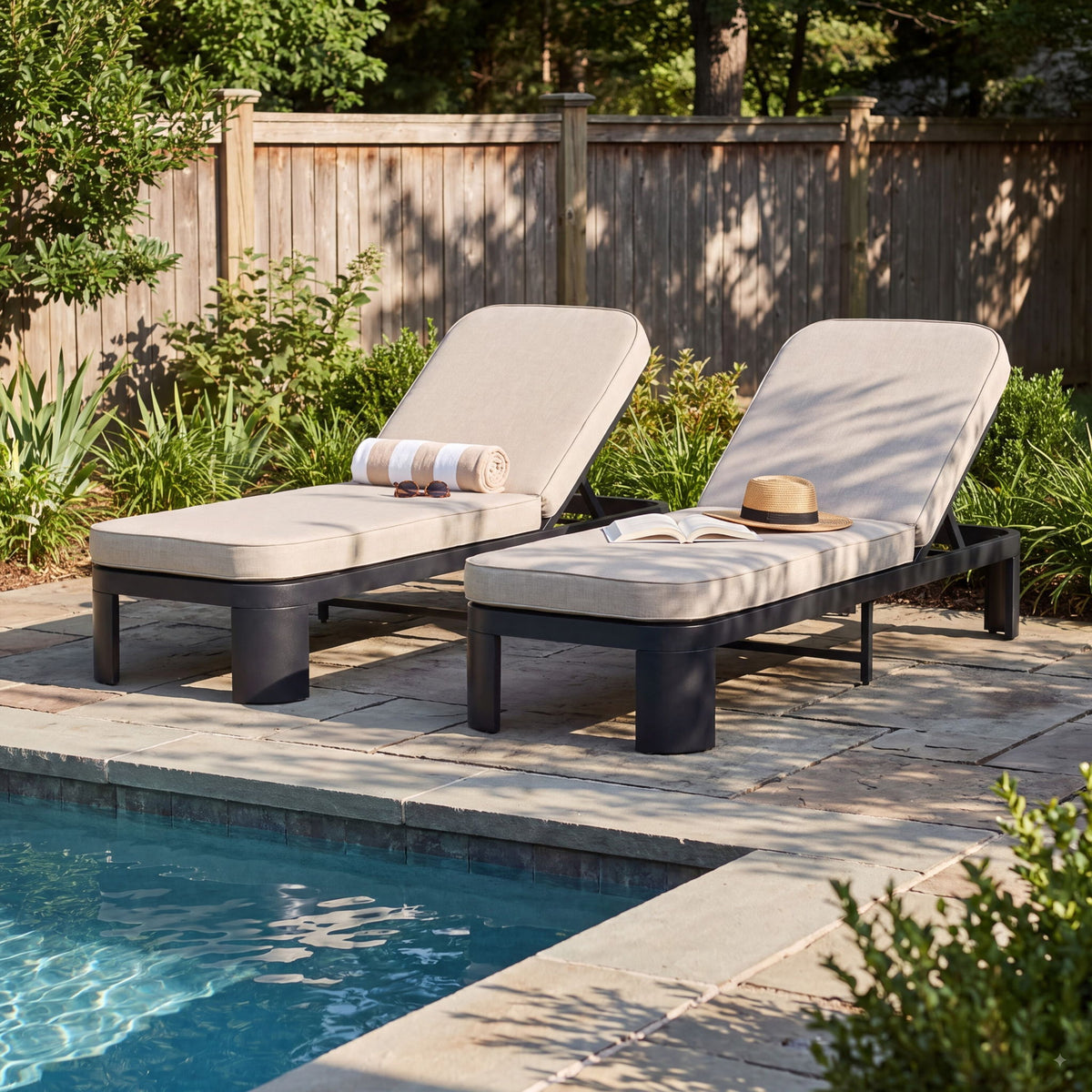 Outdoor Chaise Lounge With Cushion, 5 Position Adjustable Backrest