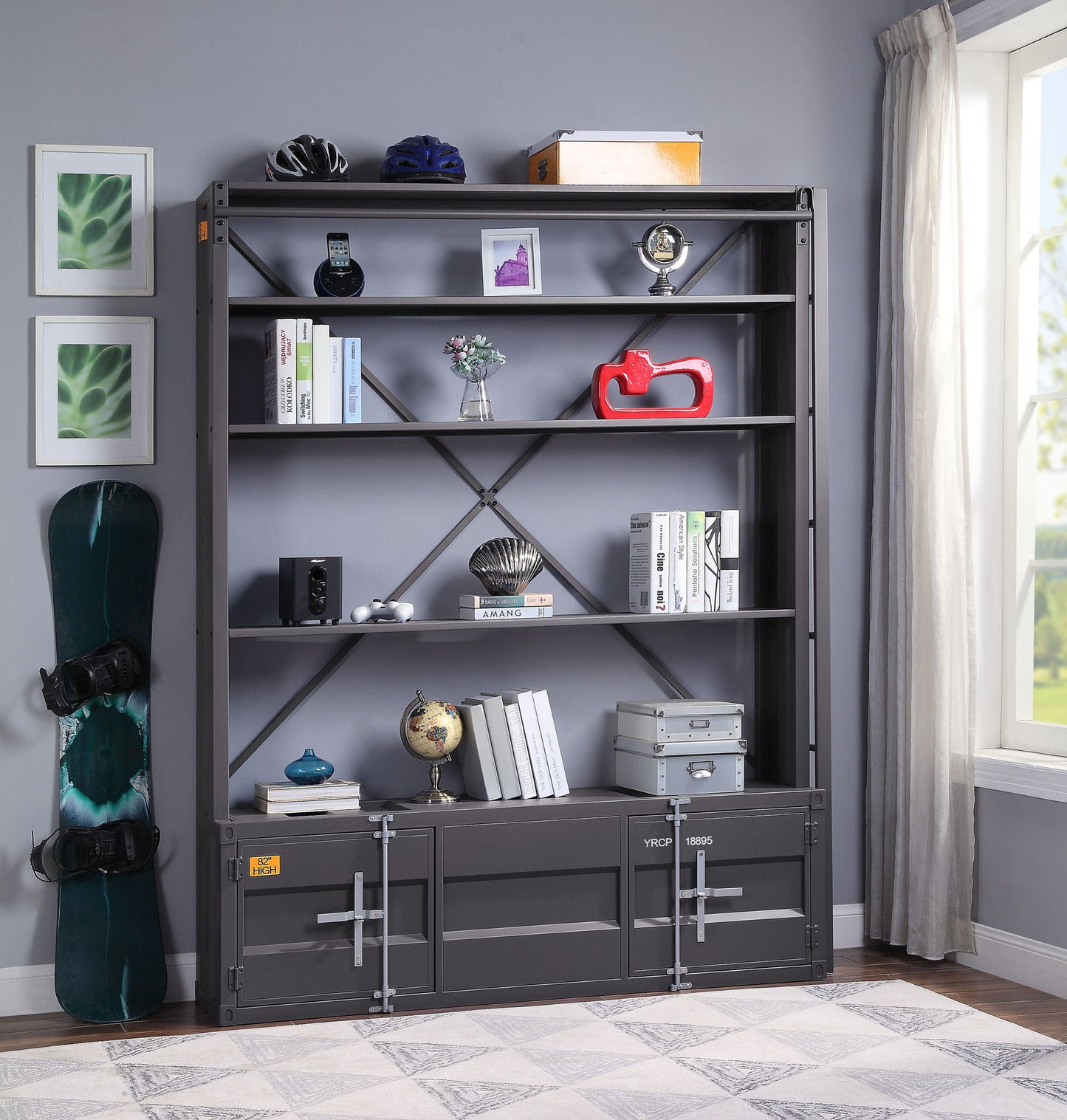 Cargo - Bookshelf & Ladder