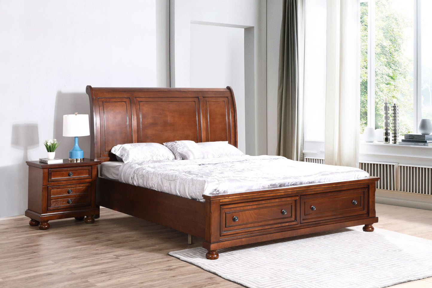 Meade - Sleigh Bed