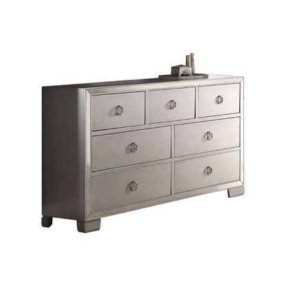 Voeville II - Dresser - Platinum