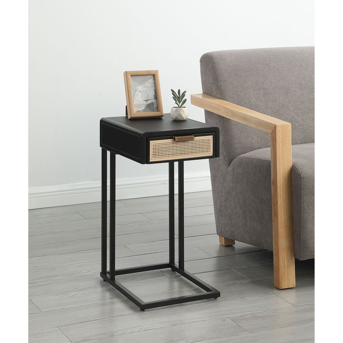 Kenneth - C - Shaped Side Table