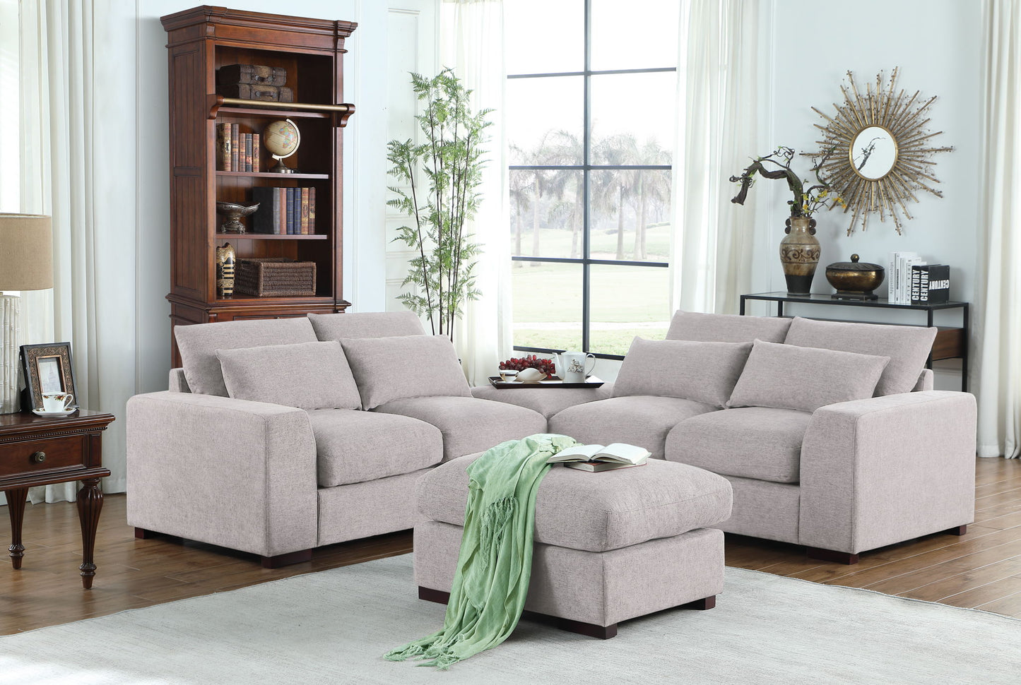 Tatman - Sectional With 2 Ottomans