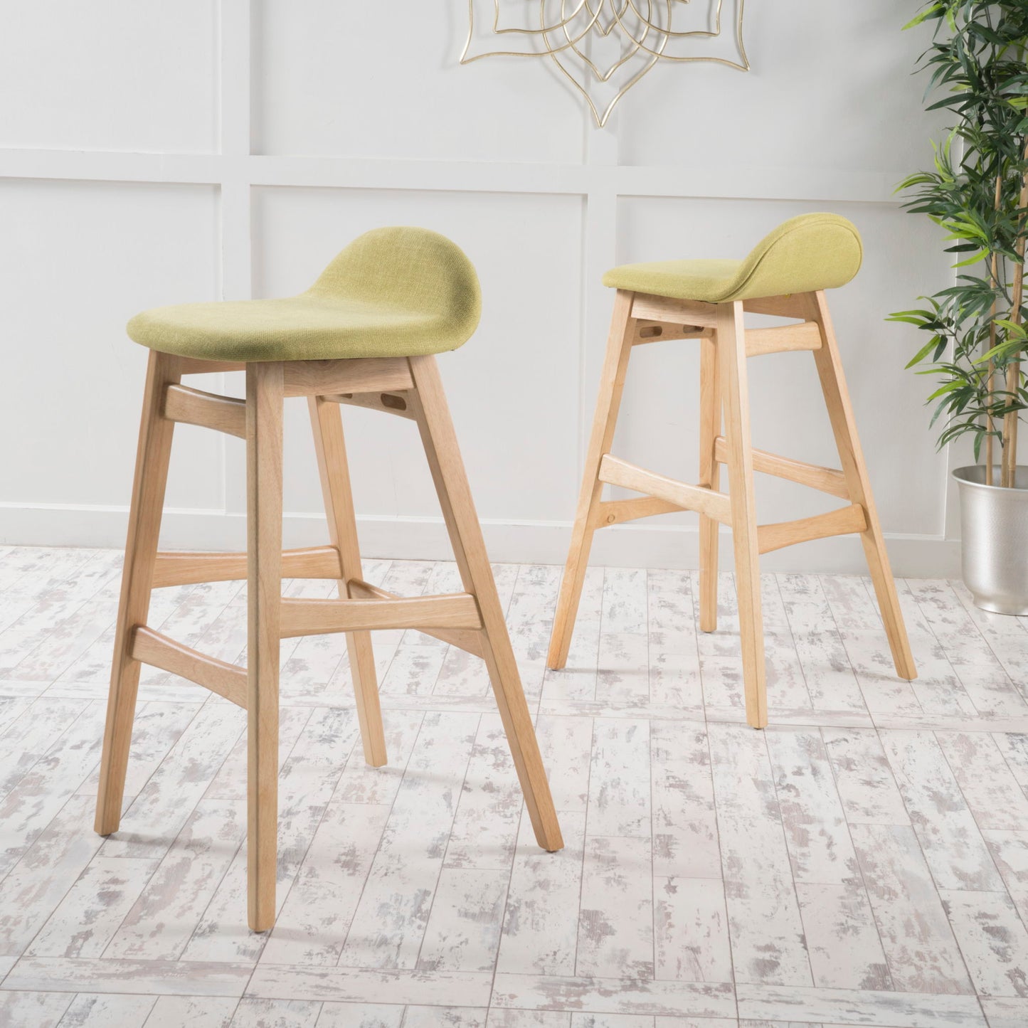 Contemporary Bar Stool With Stylish Seat And Small Backrest