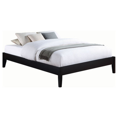 Ridgeview - Queen Storage Panel Bed With Low Profile Design - Black