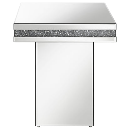 Cavelle - Side Table - Clear