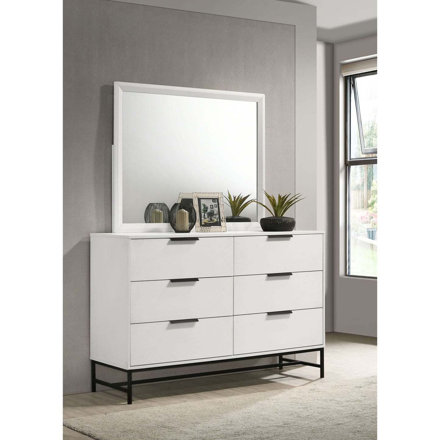 Taraval - 6 Drawer Dresser With Mirror - White