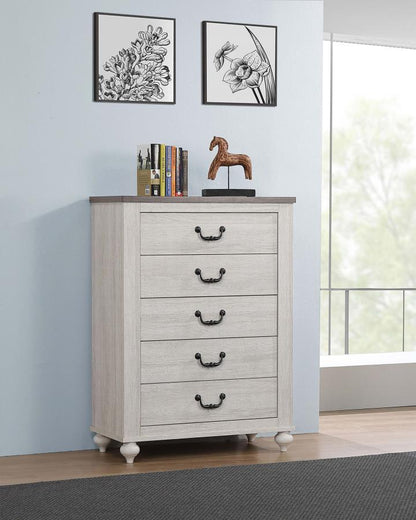 Stillwood - 5-Drawer Bedroom Chest - Vintage Linen